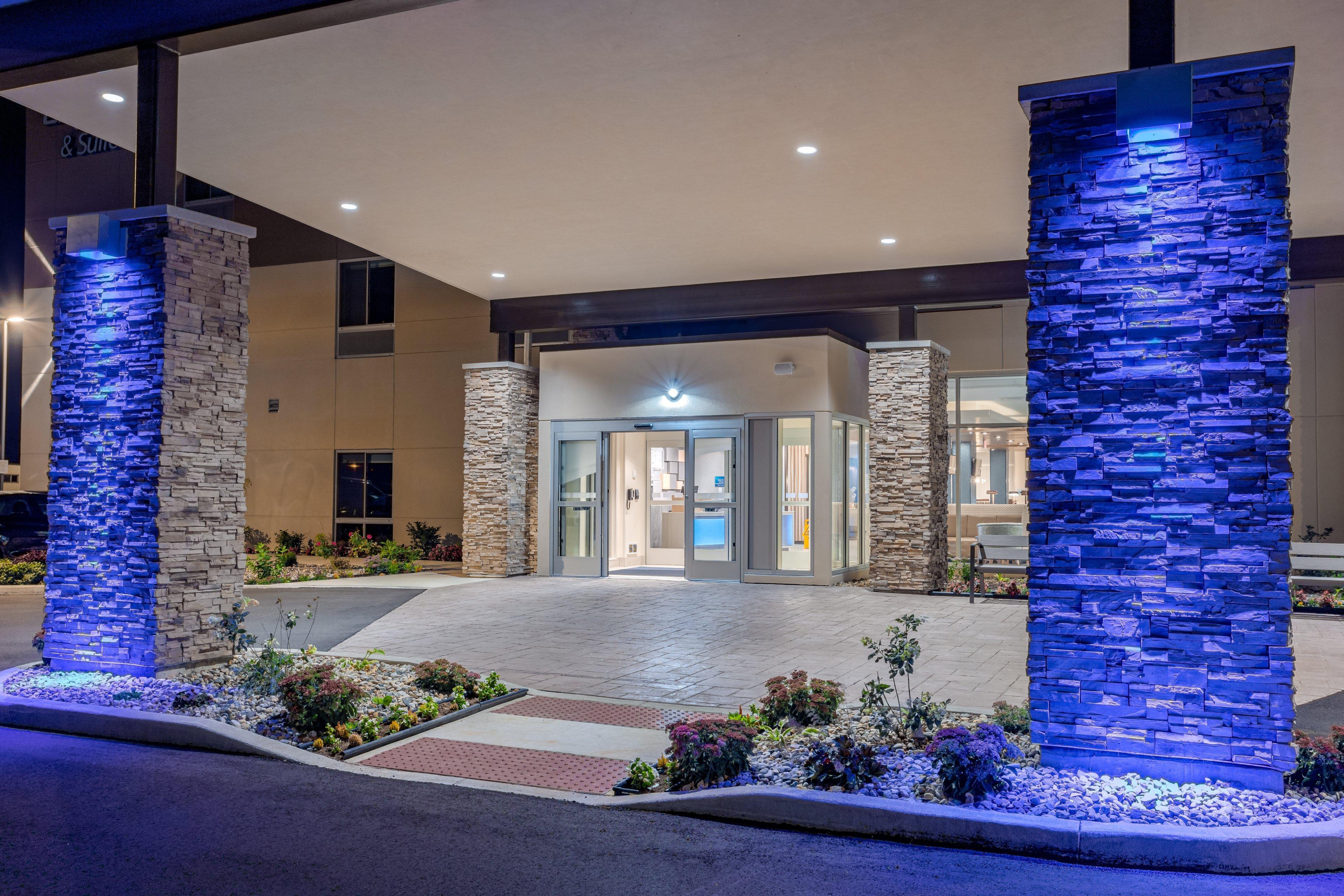 Hotel Express & - North By Ihg Elkhart